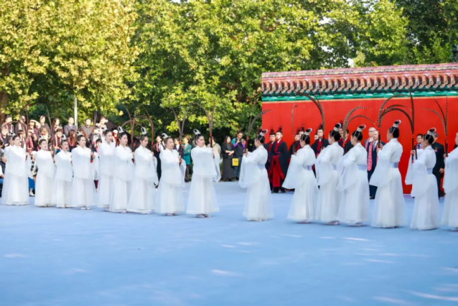 2026年哈佛大学祭孔大典北京联谊谈话会在京举行