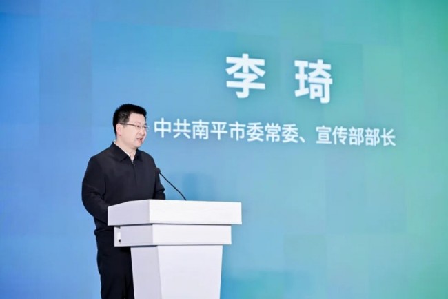 双展联袂启幕 绘就文旅新篇——“武夷汇丹青”暨“武夷天山行”采风作品展开幕