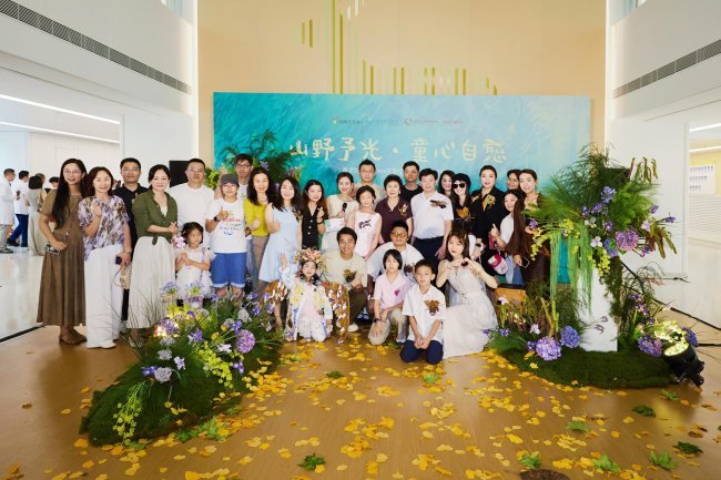 对话儿童艺术教育家陈吟：让艺术成为深圳儿童医院里的一束光