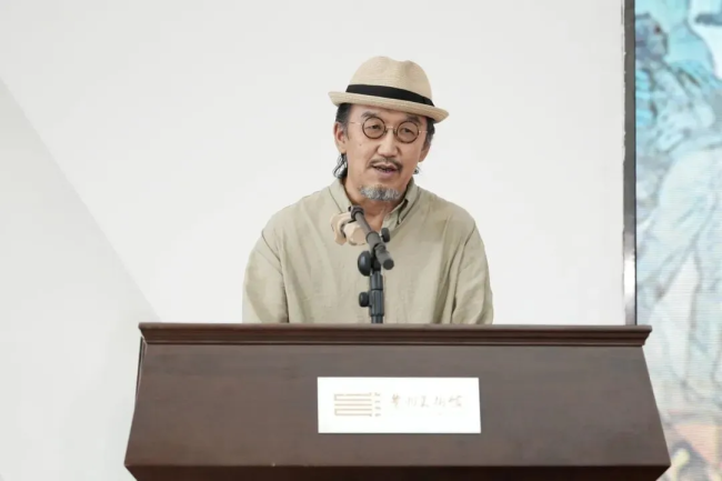 现场丨从戈壁到山地：杨晓阳丝路四十年巡展，贵州壮写南方新章