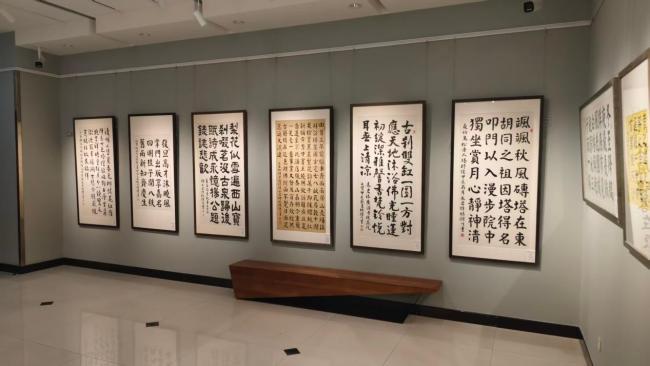 “在回望中重逢：杨骥川先生书法作品展”在北京西城区文化中心隆重开幕