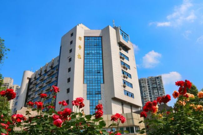 16所军校的春景！