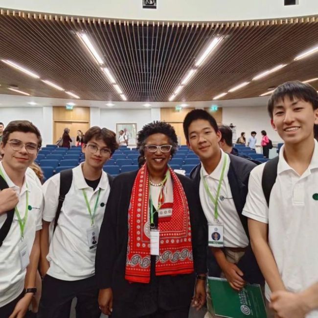 北大教授炮轰当代教育：这些看似卷赢的孩子, 将输得最惨