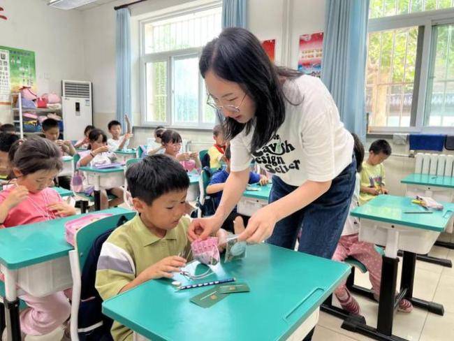 让劳动教育真实发生！海淀这所小学的做法超“接地气”