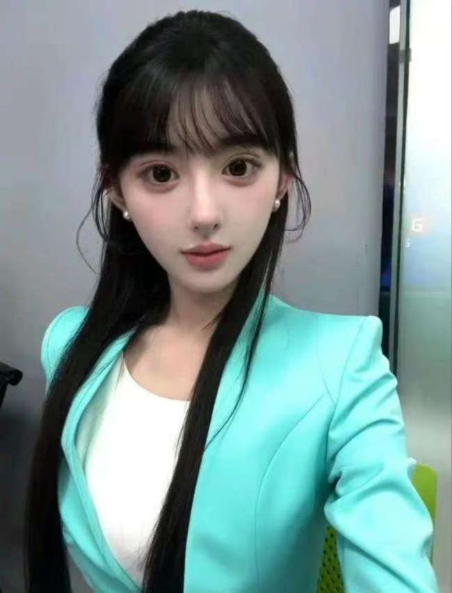 “十级美颜都比不过!”女生素颜拿下艺考状元