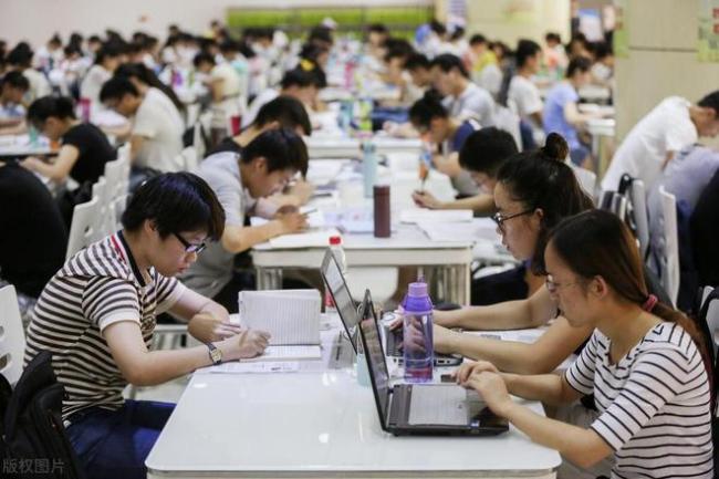 春招就业现象：985和211难，普通本科难，专科生难，到底谁更难？