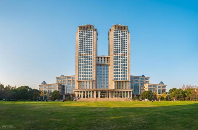 今年前20名高校出炉，投档线高低决定大学名次？
