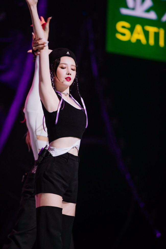 《孤寂者》舞台燃炸团魂满满 陈小纭拉票环节丢“冠军圈”萌翻全场