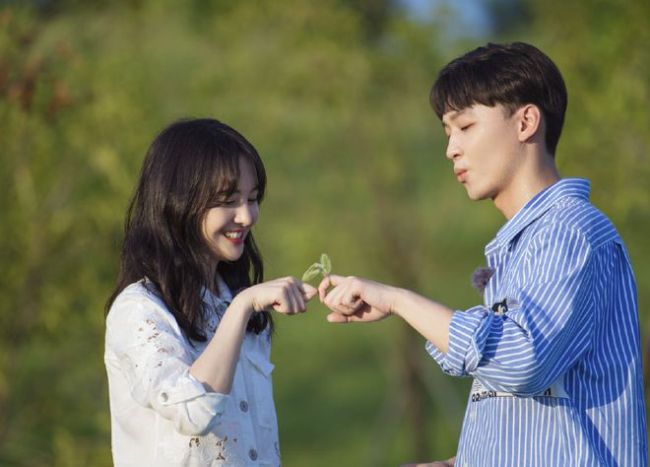 张恒回应被判赔郑爽2千万无法接受将提起再审