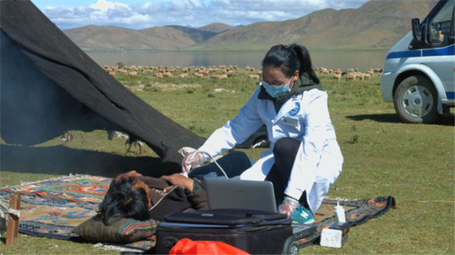 纪录片《西藏医事》 ----离天空最近的生命故事