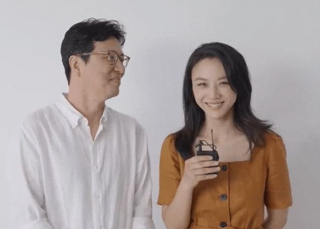 好甜！汤唯与丈夫金泰勇录视频祝贺中韩建交30周年