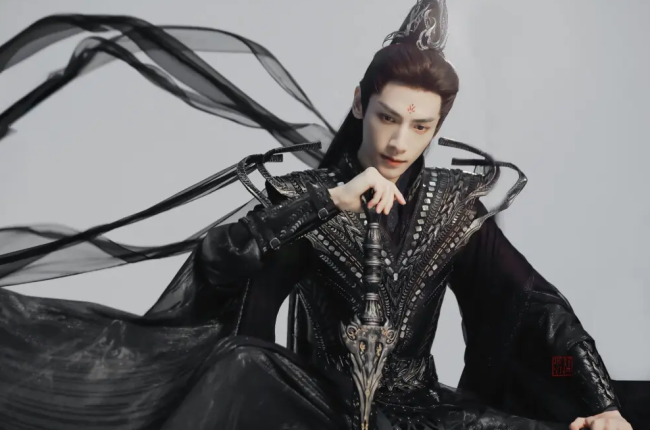 长月烬明热度断层 澹台烬：吾说过，没有人能与我比    