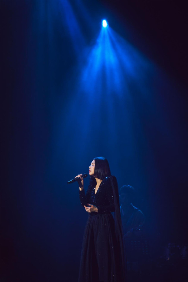 舞台唯美,歌声疗愈 许茹芸“适合相爱的时辰”深圳演唱会圆满收官