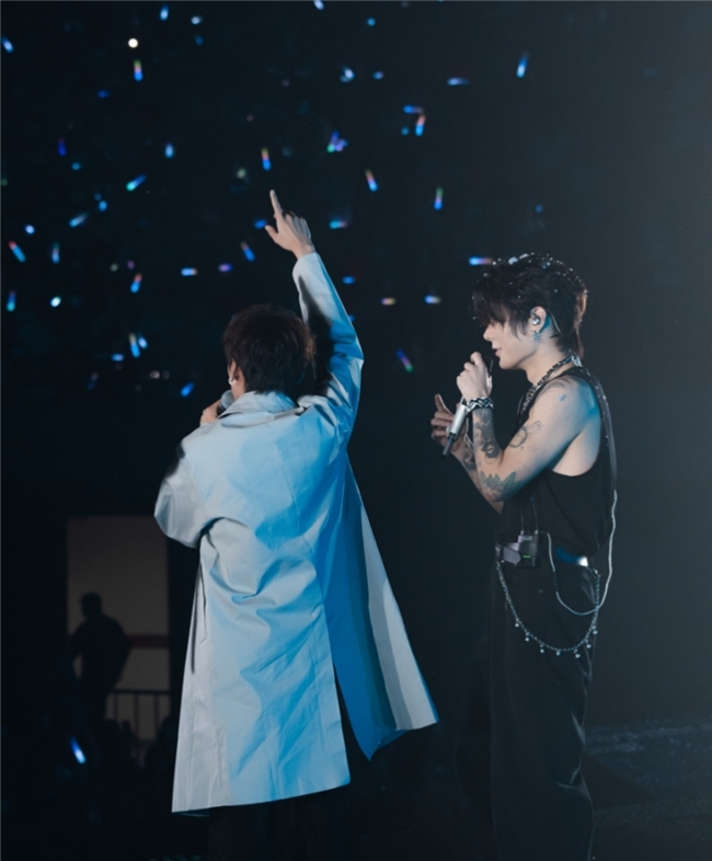 「如果世界终止」h3R3刘清云体育馆个唱圆满达成,一场关于失去与释怀的音乐叙事