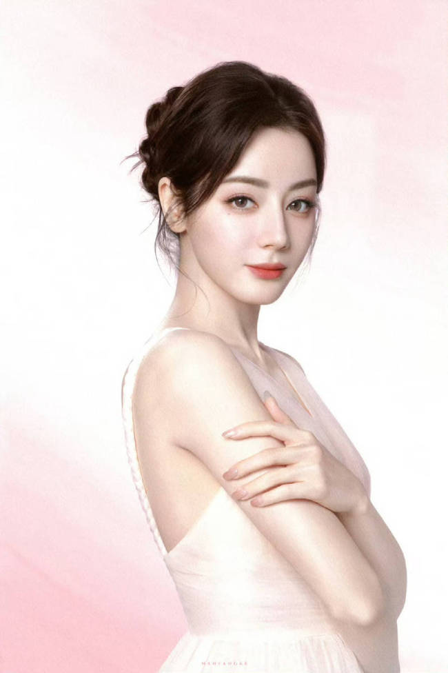 迪丽热巴身穿白色抹胸挂脖长裙 温柔甜美气质超绝