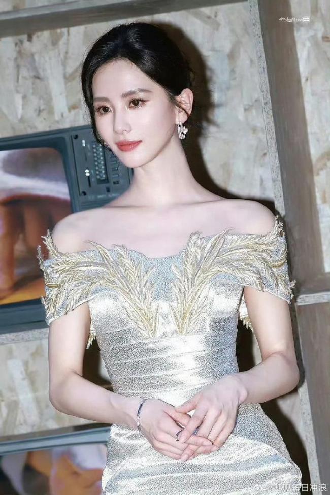 站姐团建发的85花 美得不可方物！
