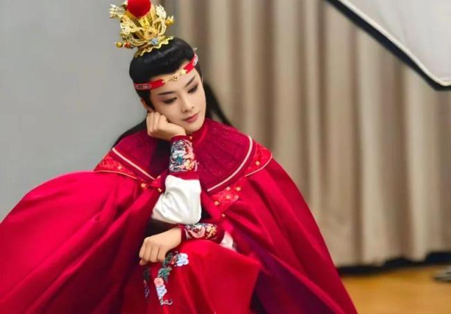 我的大觀園演員京腔向觀眾問好 陳麗君票房號召力驚人