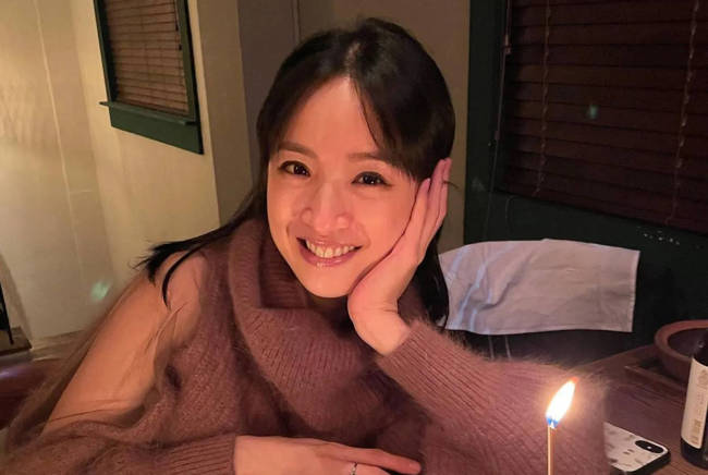 42岁林依晨二胎生子 老公林于超全程陪在身边
