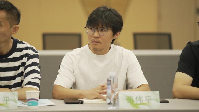 聚焦影像叙事与乡村生态:电影《水草长生》教学实践影像创作研讨会在河北美术学院举办