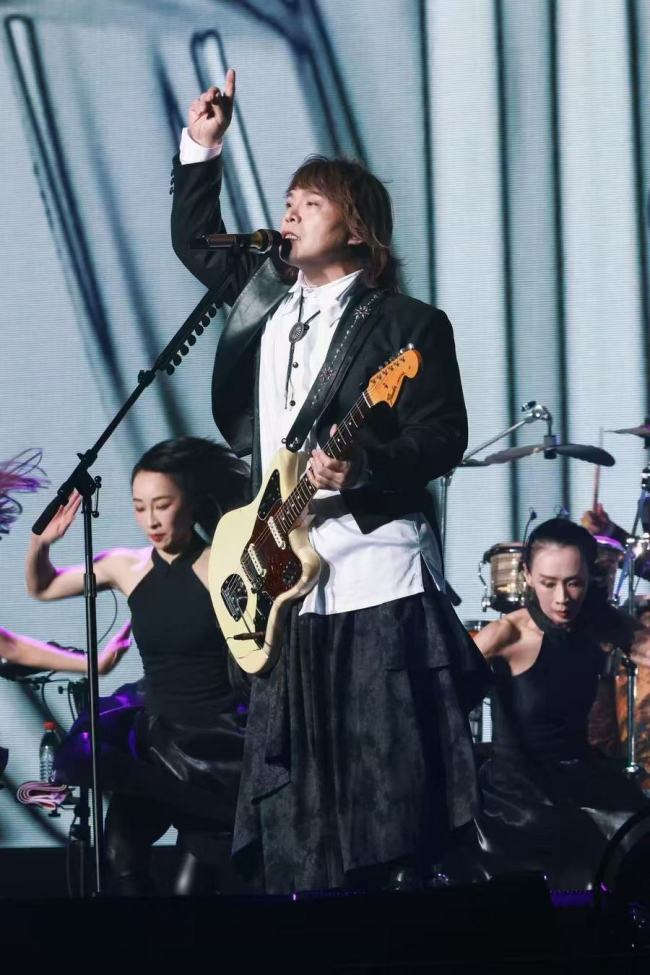 夏夜晚风吹到上海 伍佰&China Blue ROCK StTAR2上海站圆满落幕！