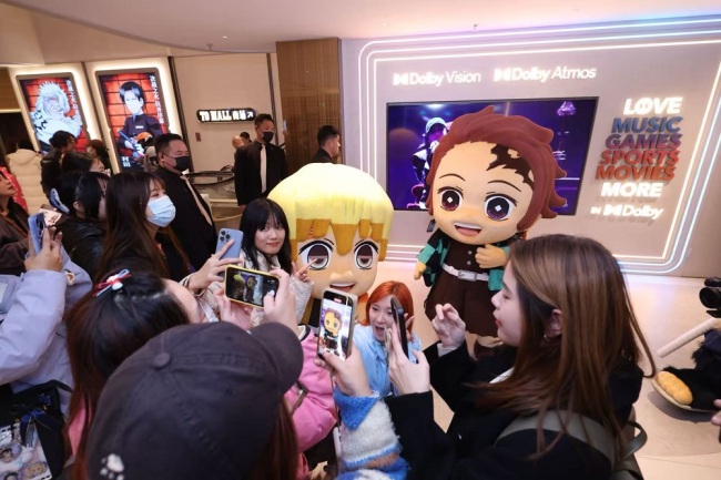 鬼灭之刃,无限城篇首章票房破亿,刷新内地影史纪录,猗窝座再袭引爆观影热潮