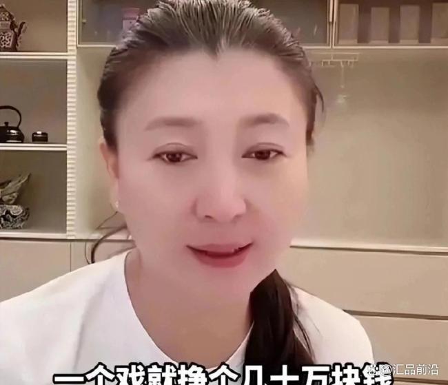 闫学晶代言品牌全线停产换包装 亲民东说念主设坍弛激发四百四病