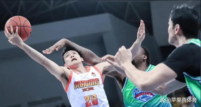 婉拒NBA试训，力压国手加冕得分王，他凯旋转机球队大哥 逆袭之路能干CBA