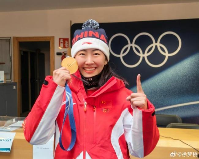 浪姐首位冬奥会卫冕冠军