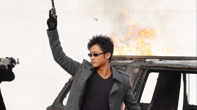 镖东谈主票房趋势 吴京命令力遇冷