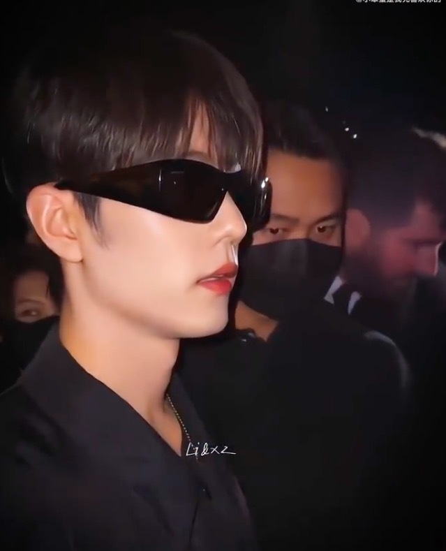 肖战男模巨星双重气场加抓 气场绝了！