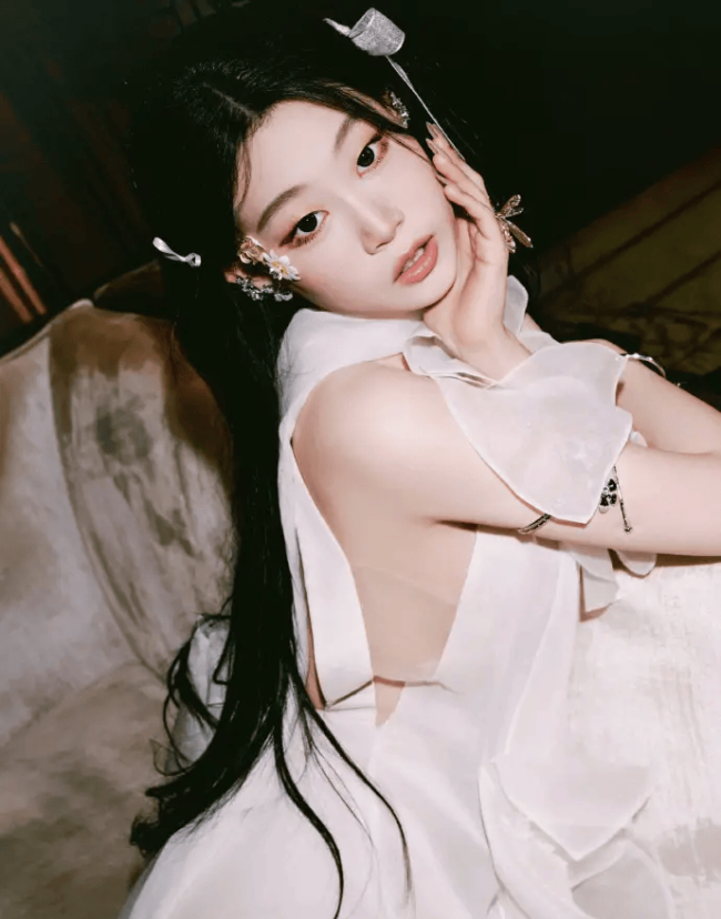 ����󷢳��ĸ�л��˿����ӱ�Ŭ����ʵ�Լ�