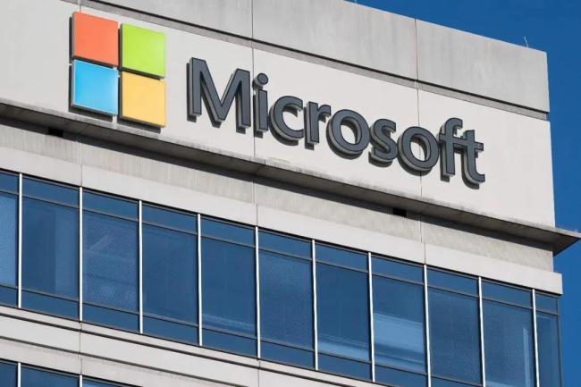 微软宣布向阿联酋AI巨头投资15亿美元