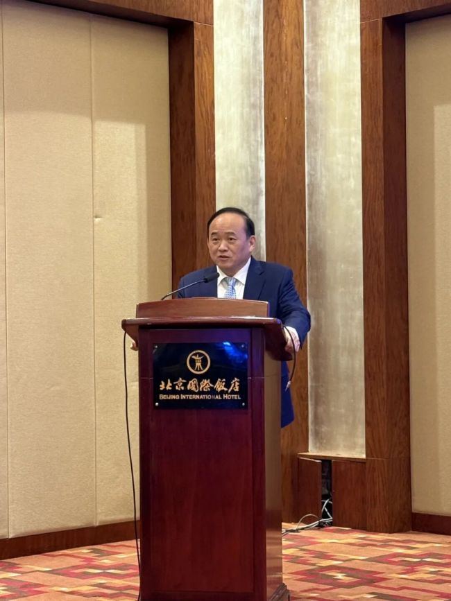 湖北前首富兰世立“宣战”金龙鱼