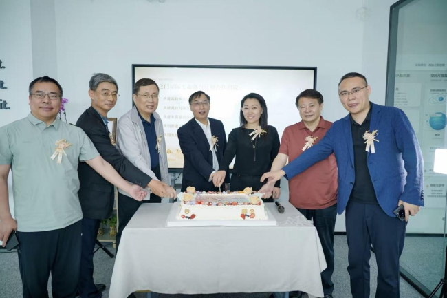 在场机构及专家响应合作倡议