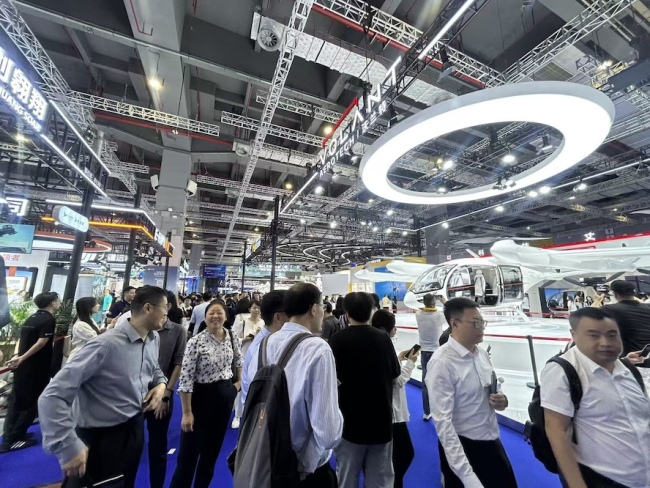观察|2026国际低空展:适航证到手前夜,场景探索先行