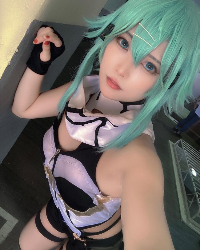 日本美女Coser kri_cos美图赏 妩媚起来又纯又欲