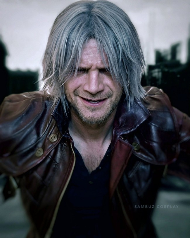 皮衣配圣诞帽！意大利Coser演绎《鬼泣5》圣诞但丁