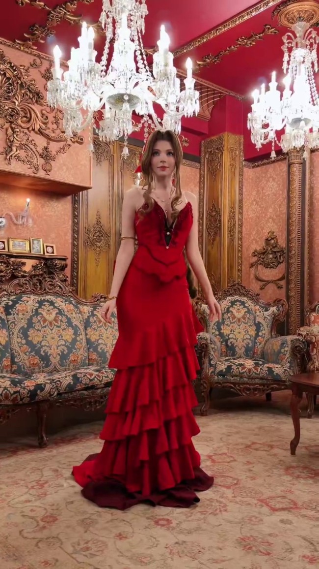 艾什莉体模cos《最终幻想》爱丽丝 顶级身材尽显优雅