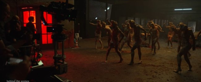 《重返寂静岭》团队展示怪物制作内幕 多用真人少用特效