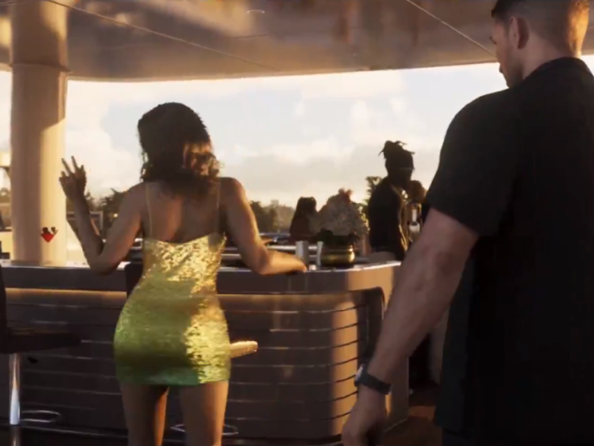 马斯克嘲讽欧盟审查Grok涉嫌色情 并晒《GTA6》被和谐画面