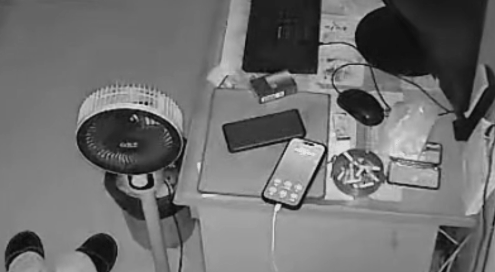 苹果手机深夜自动拨电话引热议 官方建议升级iOS