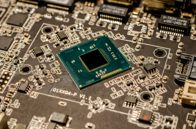 存储芯片短缺或持续至2030年 生产存在系统性瓶颈