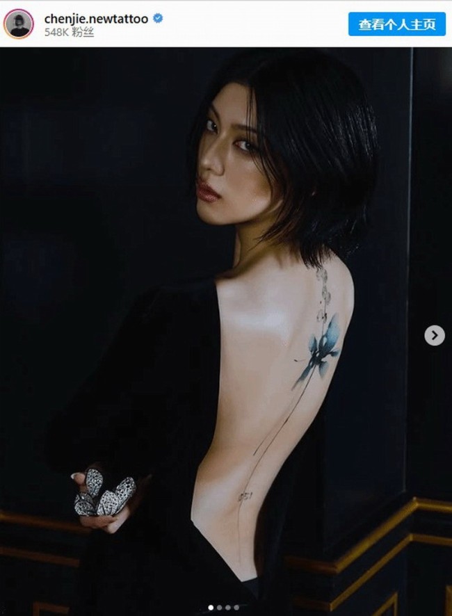 三吉彩花惊晒后背巨型纹身！中国刺青师操刀