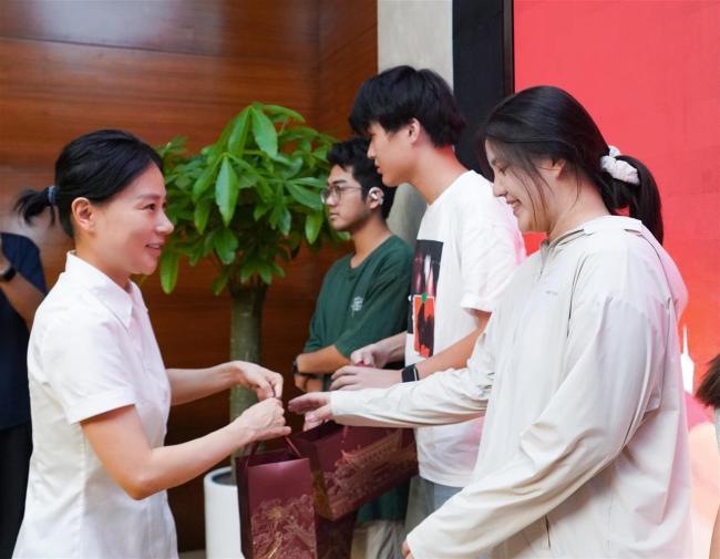 24年，550万！湖北一企业又给员工子女发奖学金了