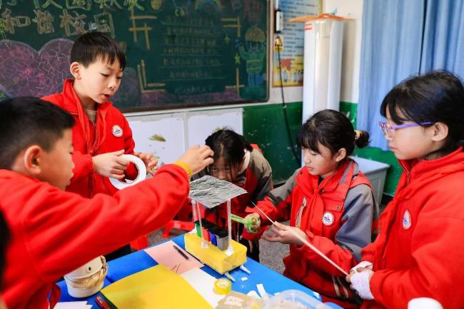 上汽大众“繁星计划”希望小学公益行动走进湖北恩施,凝聚多方力量共促乡村教育发展