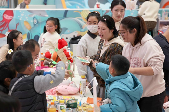 中粮可口可乐四川公司“暖冬计划”绽放公益微光