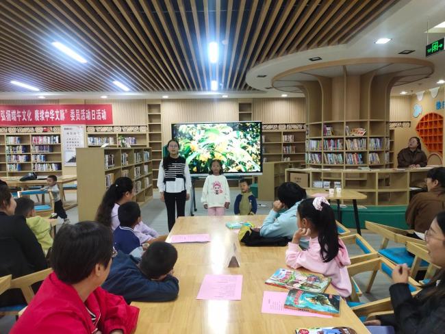 8万余名“爱心妈妈”温暖守护留守和困境儿童 图2