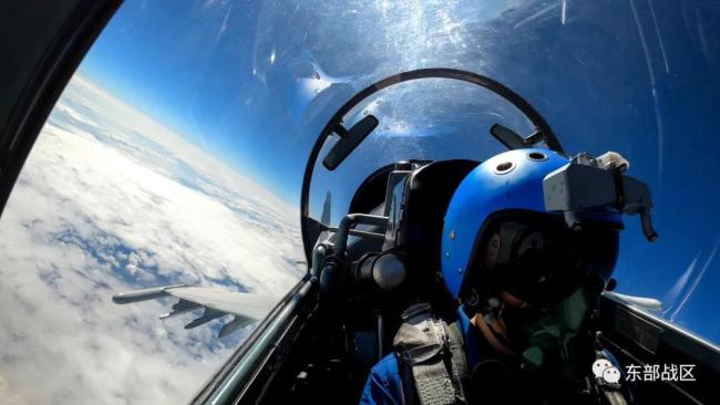 领略飞行员视角下的祖国蓝天