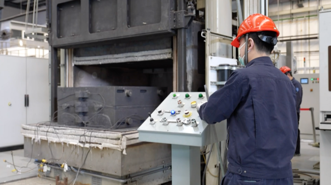 歼-20换装“中国心”意味着什么？这里有答案