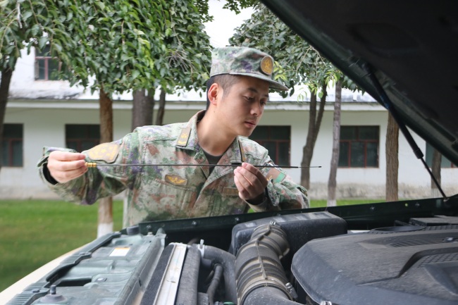 “新时代奋斗观大讨论”|看边防官兵用奋斗奏响青春之歌！